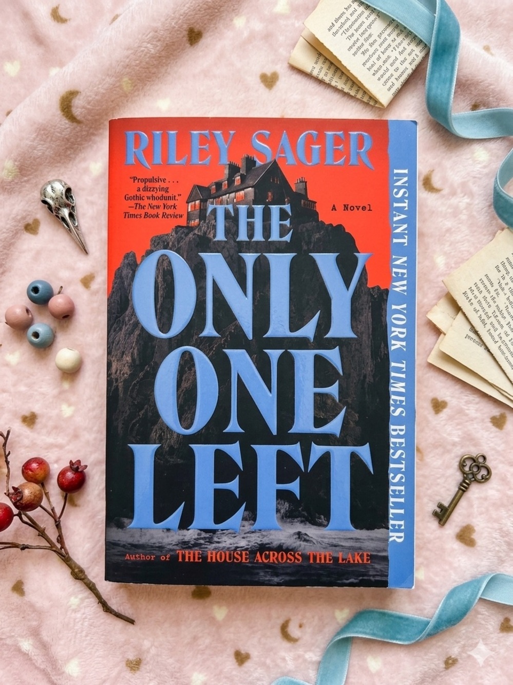 Riley Sager "The Only One Left" - Paperback Novel